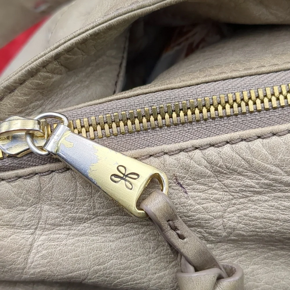 Hobo shoulder bag